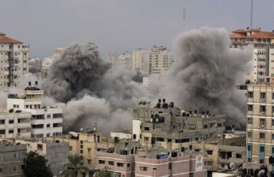 17_gaza_bombed.jpg 