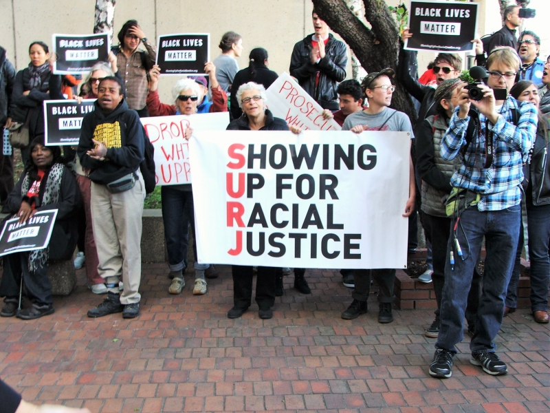 800_standing_up_for_racial_justice.jpg 